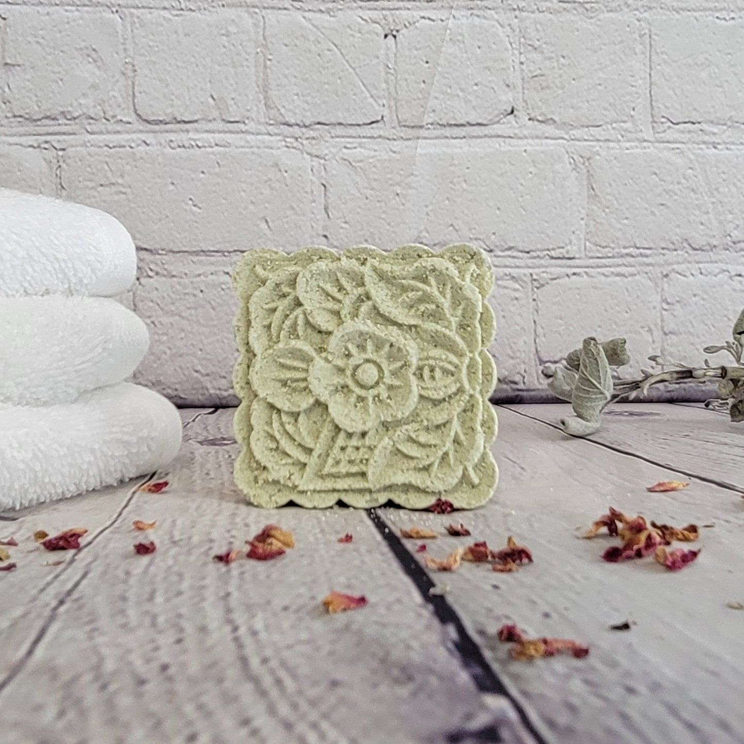 Green Tea Citrus Bath Bomb